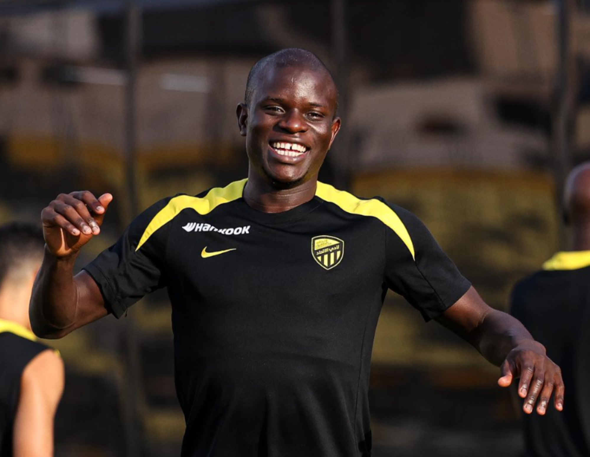 الاتحاد يحسم مستقبل كانتي: صفقة تبادلية مع النصر؟