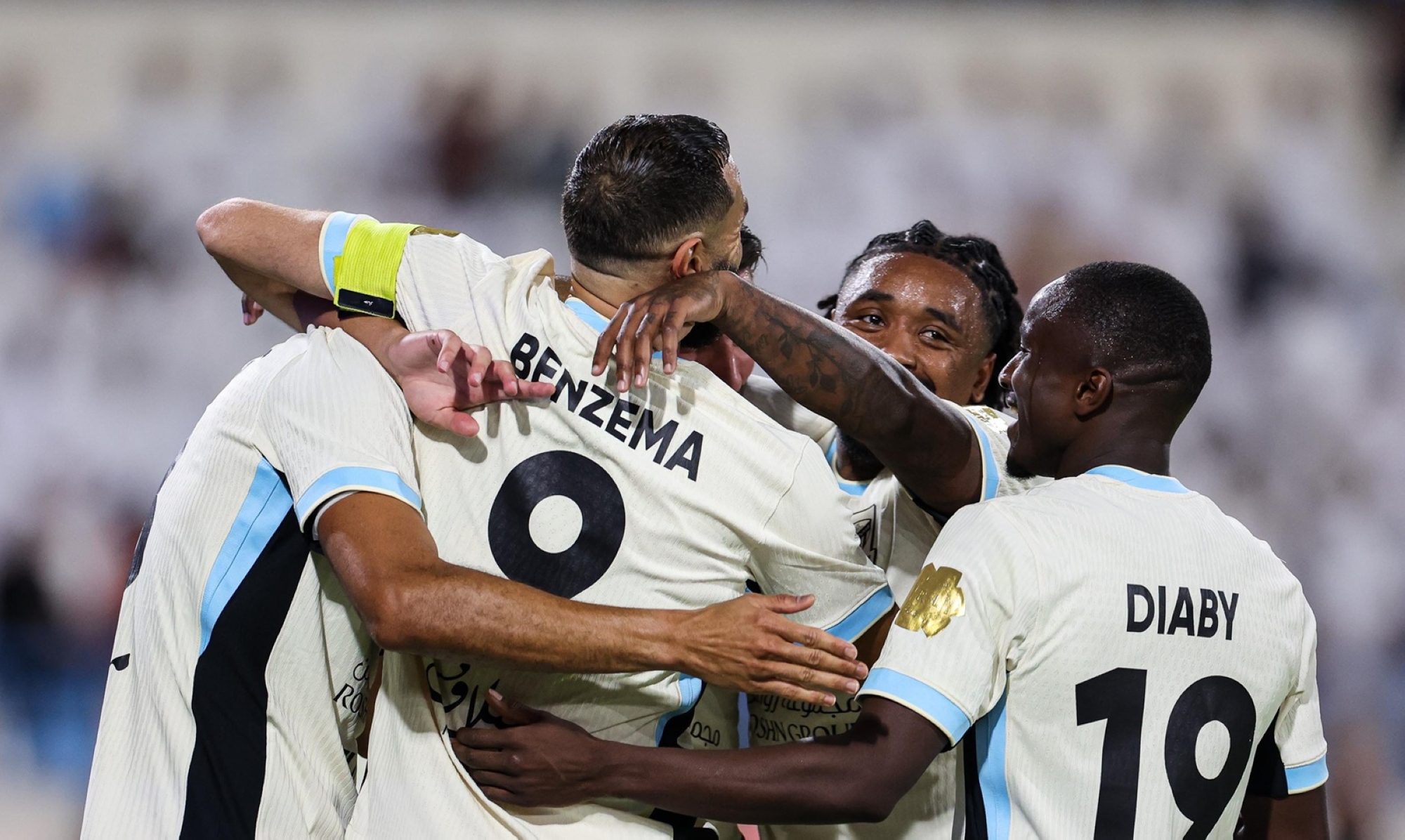 هاتريك بنزيما يقود الاتحاد للفوز على الأخدود بخماسية