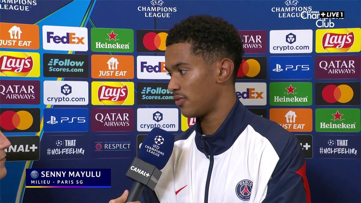 تصريحات نارية لسيني مايولو بعد فوز باريس سان جيرمان أمام برشلونة: ‘لست زعيم عصابة وهذا سر نجاحنا!’