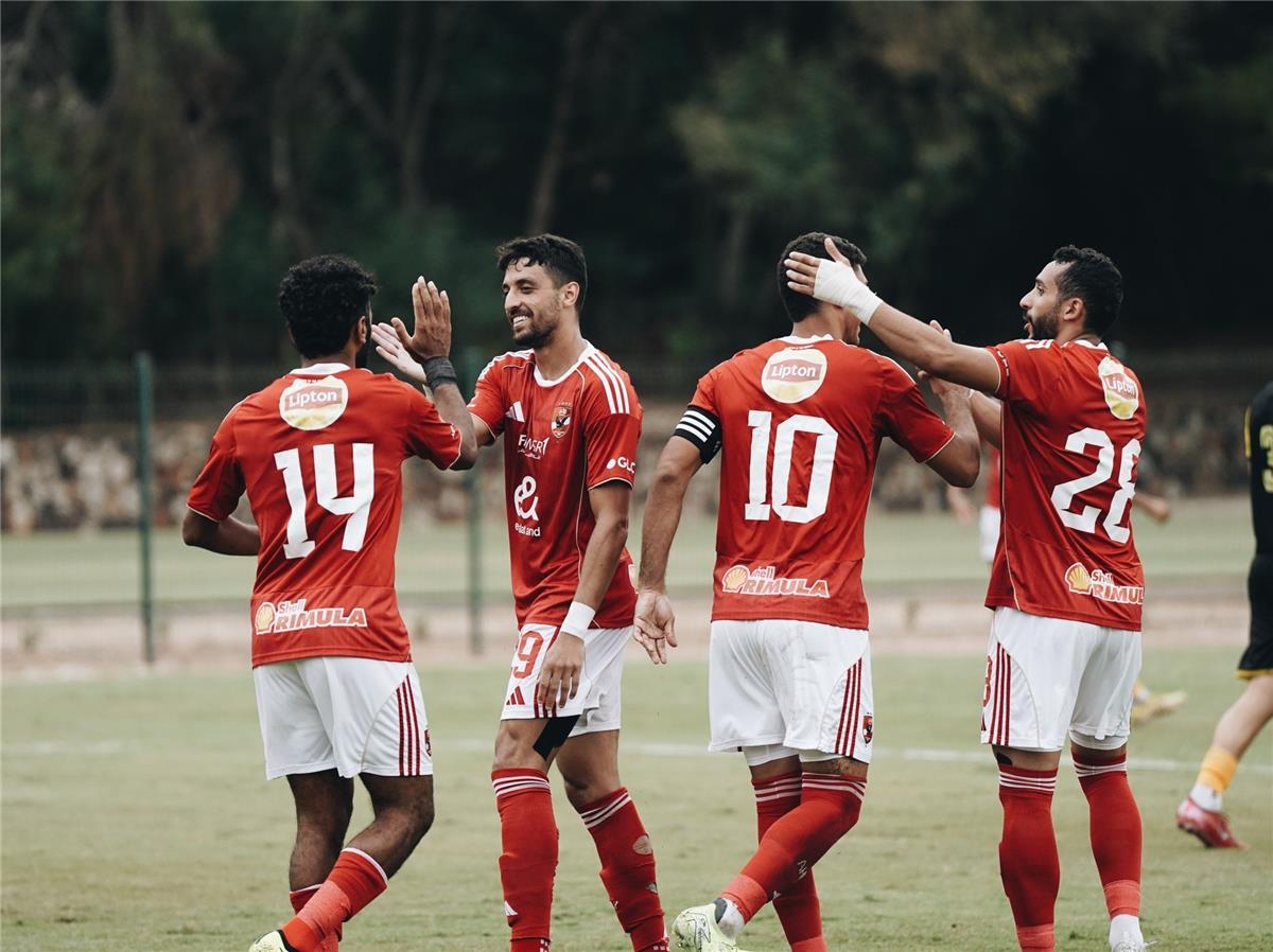 رسميًا: الكشف عن حكام مباراة الأهلي وكهرباء الإسماعيلية في الدوري المصري.. وتفاصيل اللقاء المرتقب