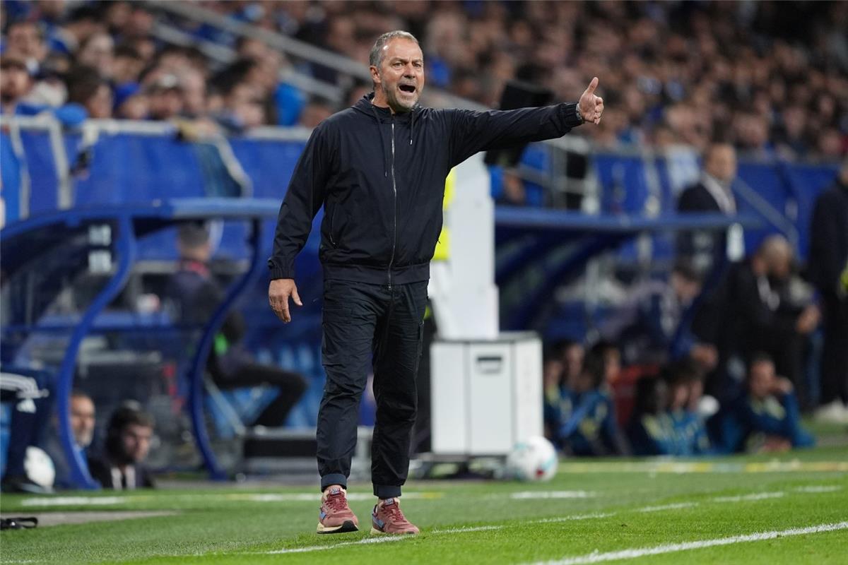 من يخلف المدافع؟ برشلونة يبحث عن بديل إينيجو مارتينيز المحتمل في الصيف!